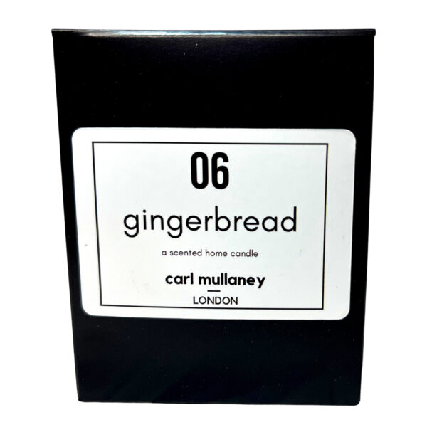 Carl Mullaney London - 06 Gingerbread - a scented home candle - gift box